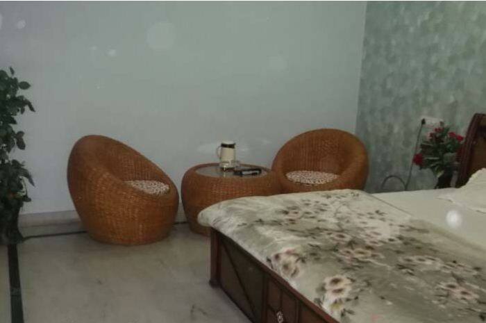 Garden Gates Inn, Lucknow 4